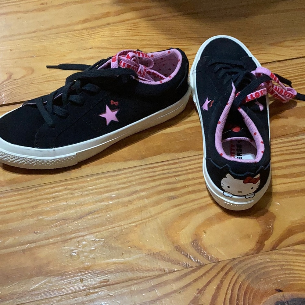Hello Kitty Converse All Stars
